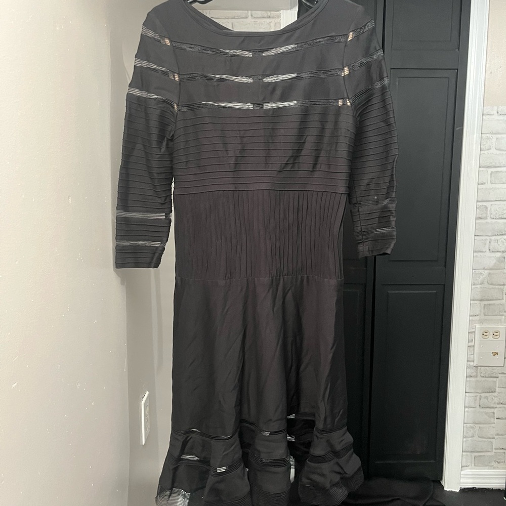 Tadashi Shoji, Size Small Mesh Banded Fit& Flare Boatneck Dress